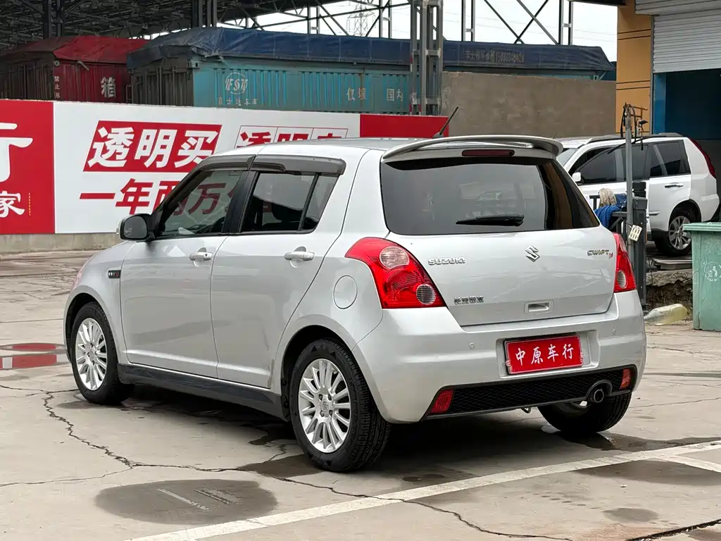 Suzuki Swift — миниатюра 18