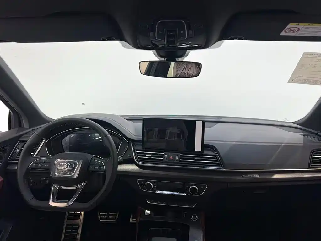 Audi Q5L 2025 45 40 TFSI Luxury