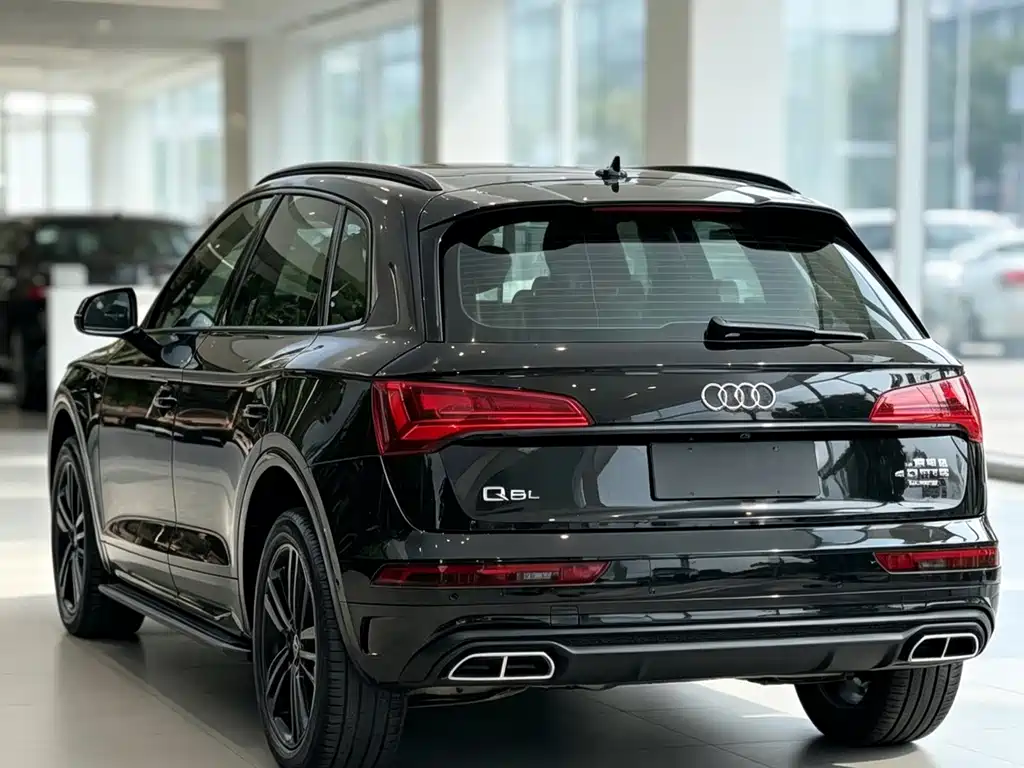 Audi Q5L — миниатюра 5