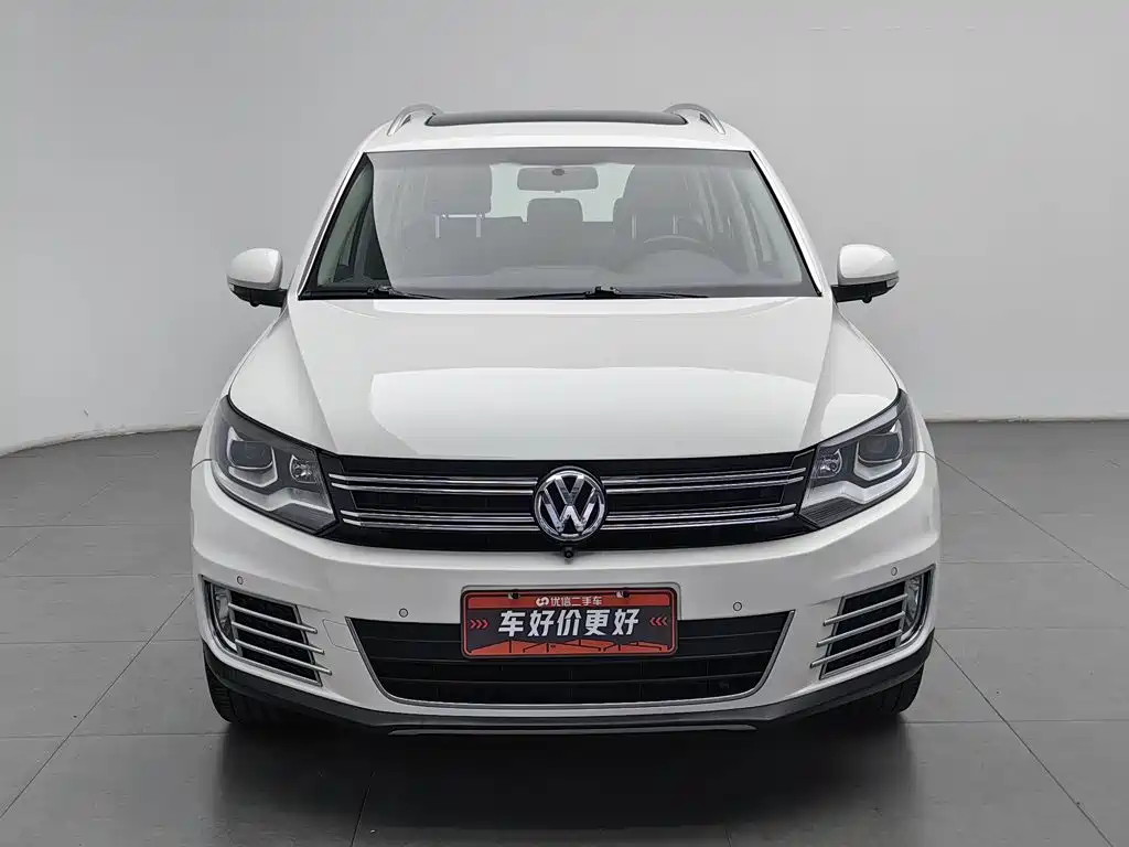 Volkswagen Tiguan — миниатюра 3