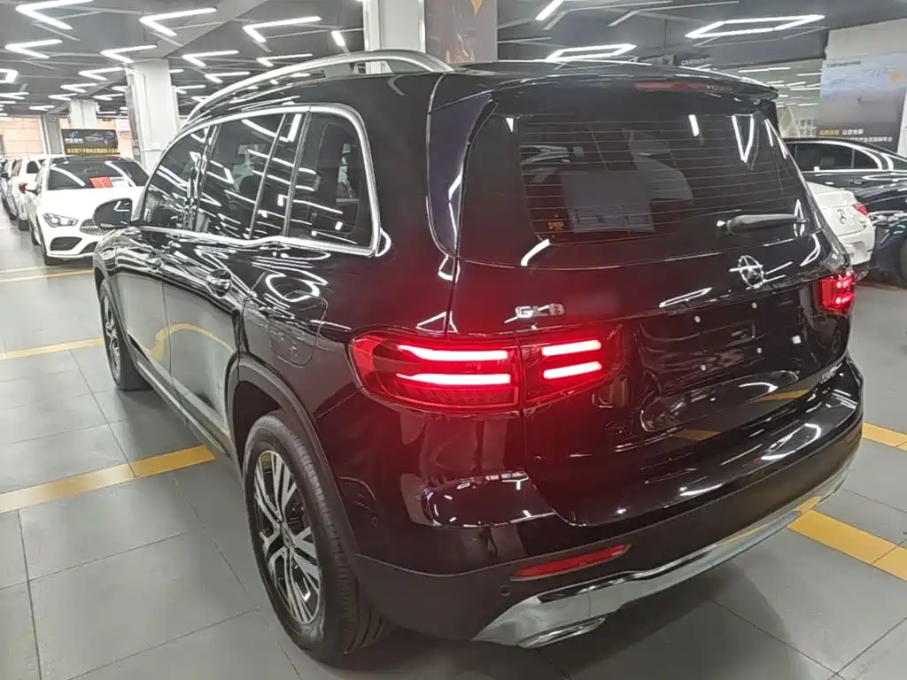 Mercedes-Benz GLB — миниатюра 5
