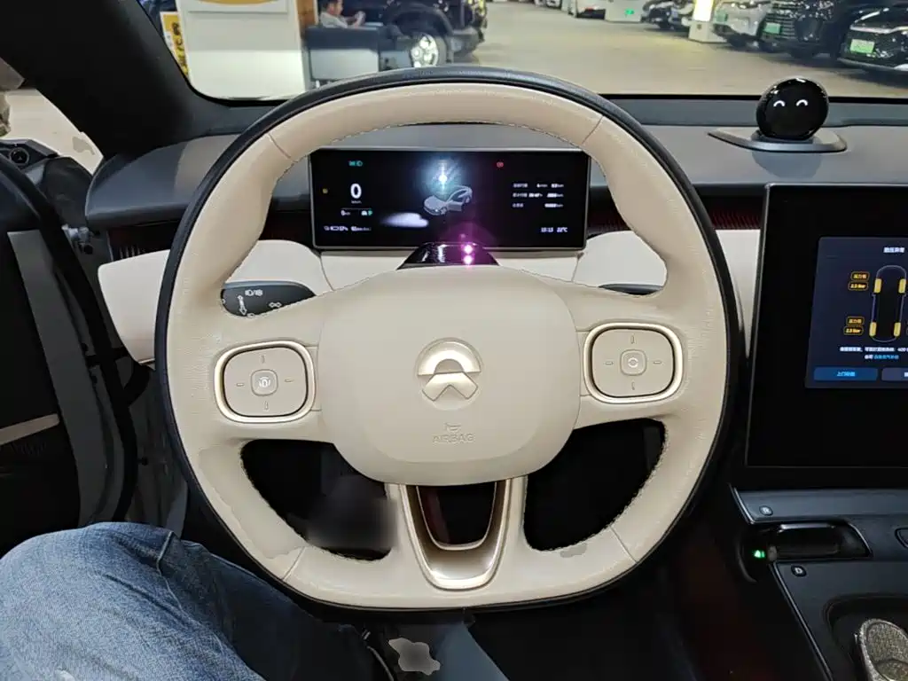 NIO ET5 — миниатюра 11