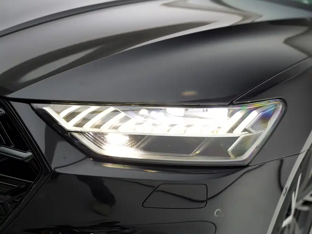 Audi A7L — миниатюра 19