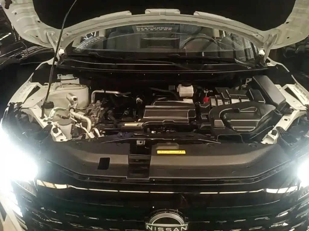 Nissan Qashqai — миниатюра 20