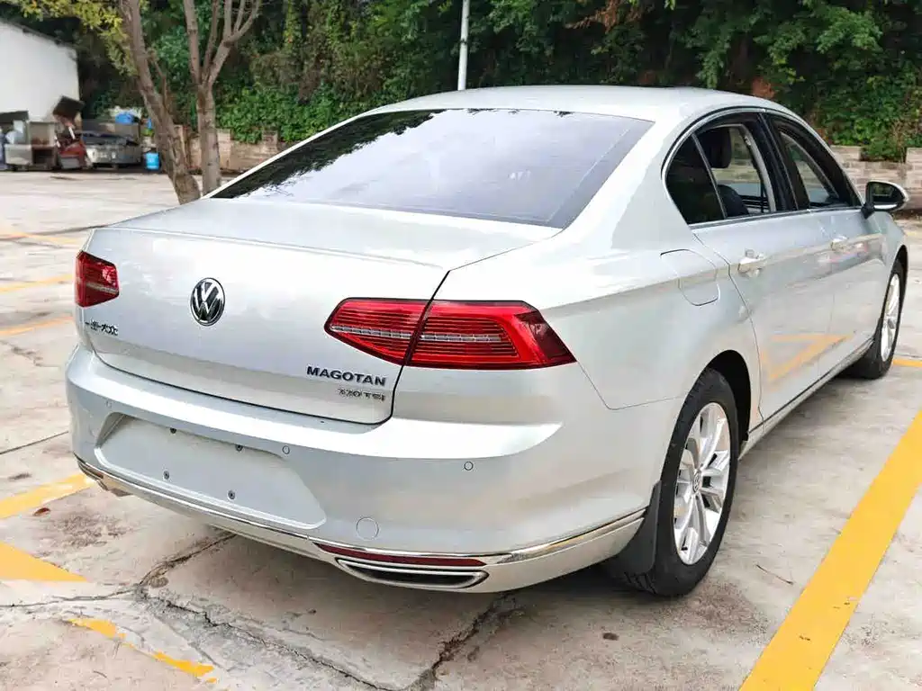 Volkswagen Magotan — миниатюра 4