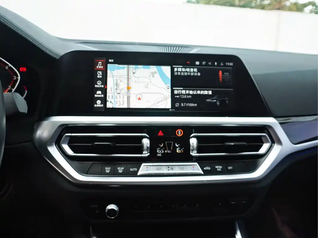 BMW 3 Series — миниатюра 18