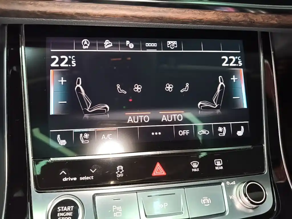 Audi Q7 — миниатюра 13