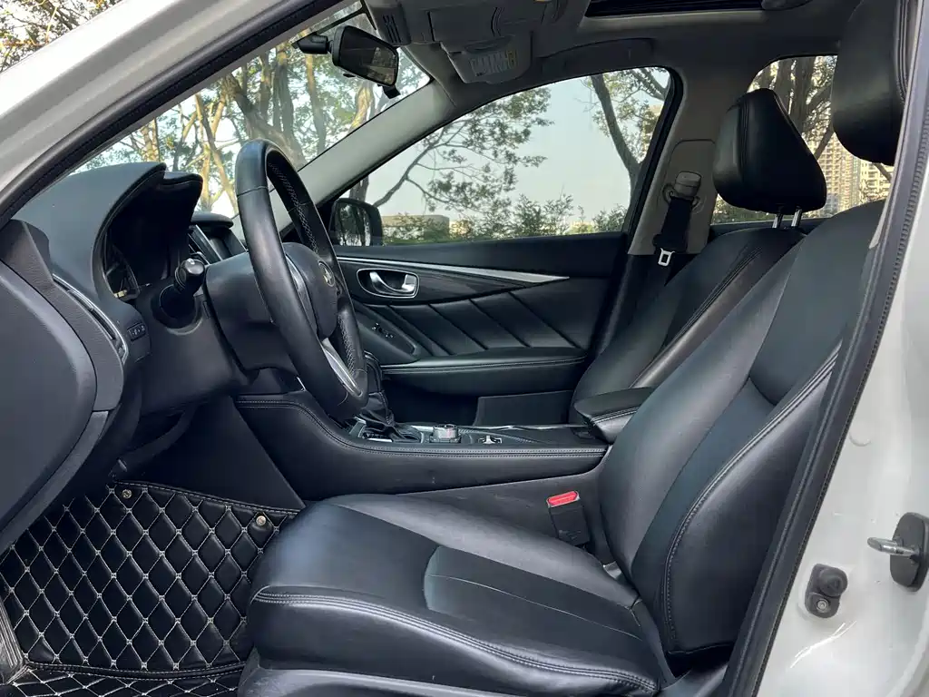Infiniti Q50L — миниатюра 5