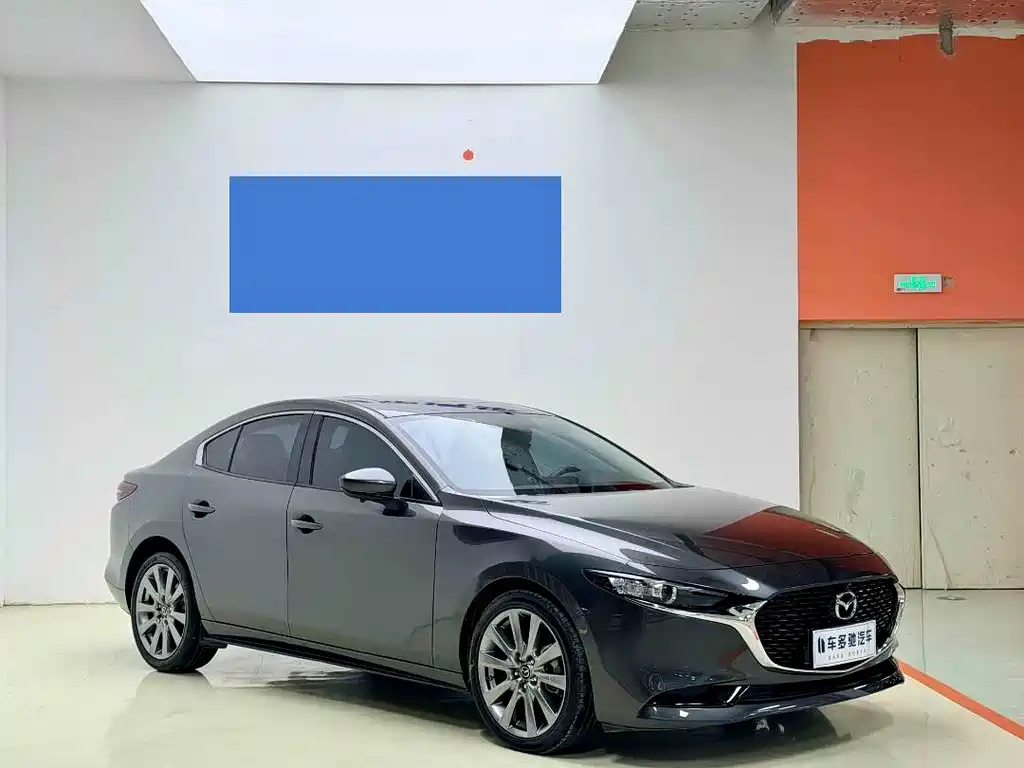 Mazda 3 Axela 2022