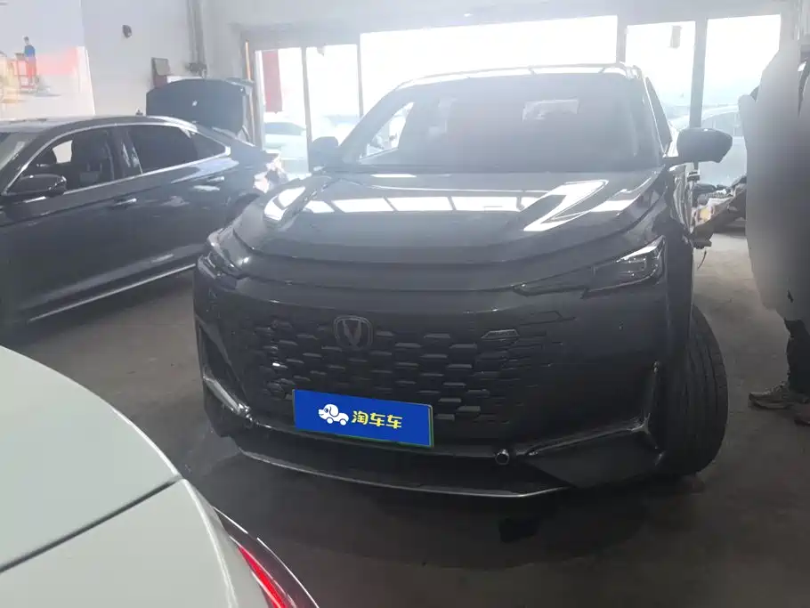 Changan UNI-K iDD — миниатюра 2
