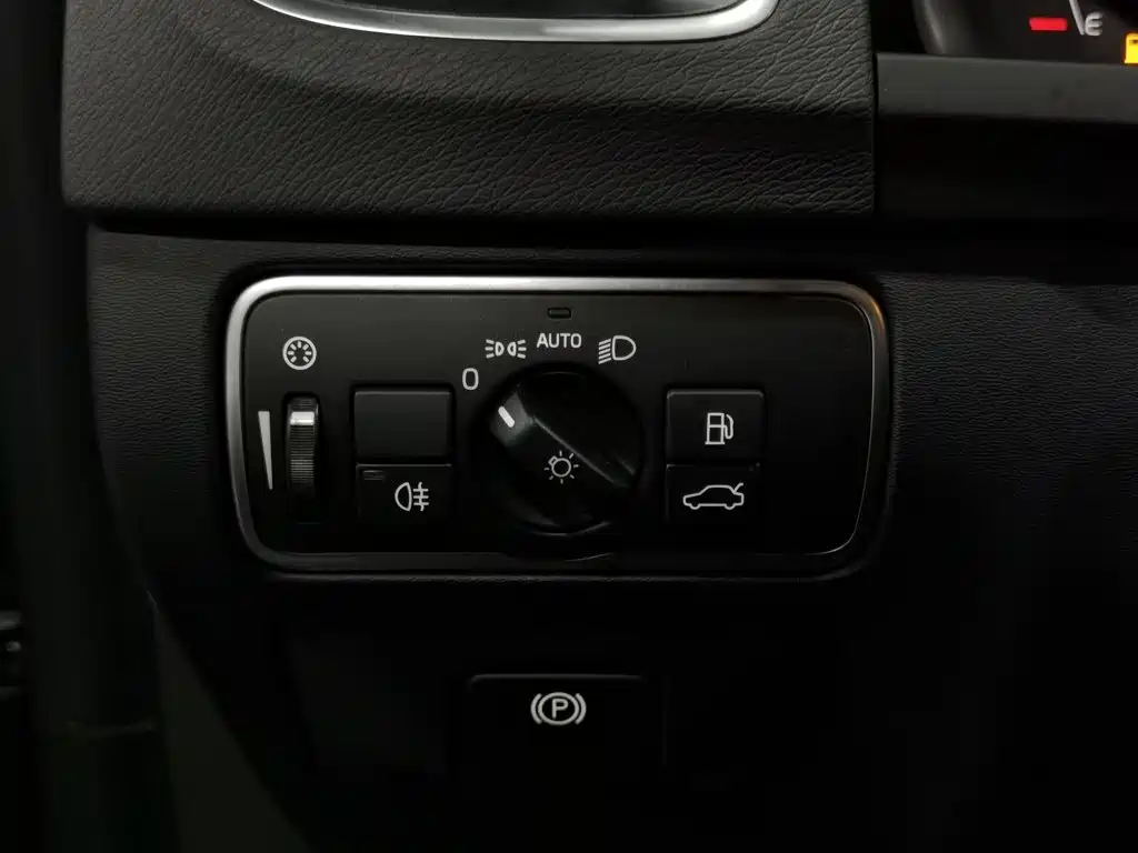 Volvo S60 — миниатюра 21