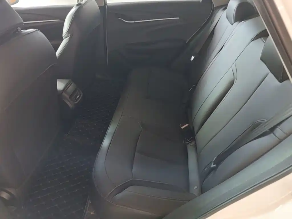 Buick Excelle — миниатюра 17