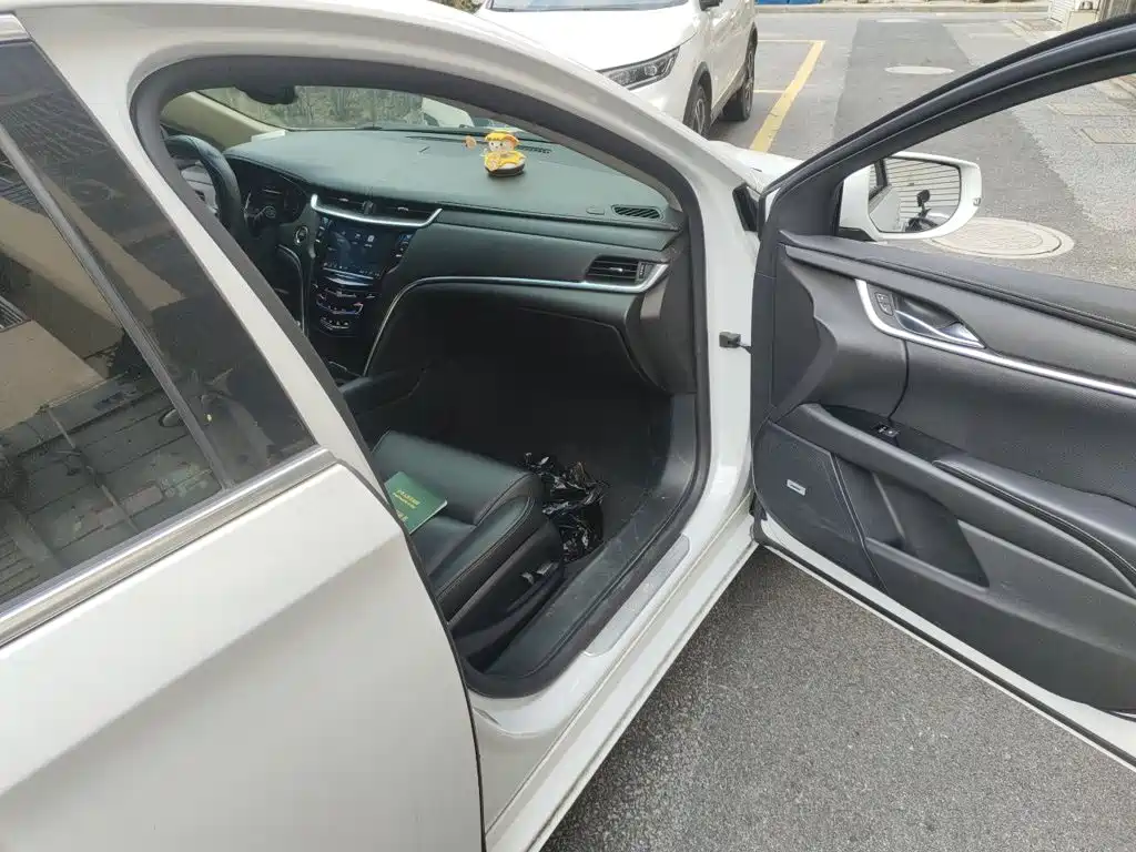 Cadillac XTS — миниатюра 18