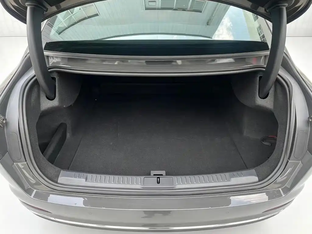 Lincoln Z — миниатюра 9