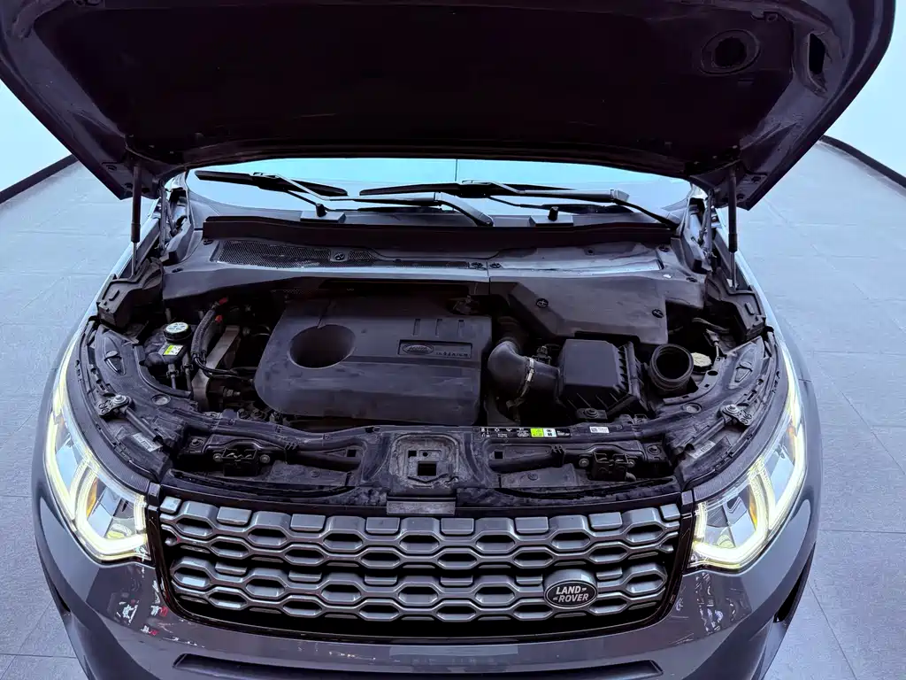 Land Rover Discovery Sport Hybrid — миниатюра 30