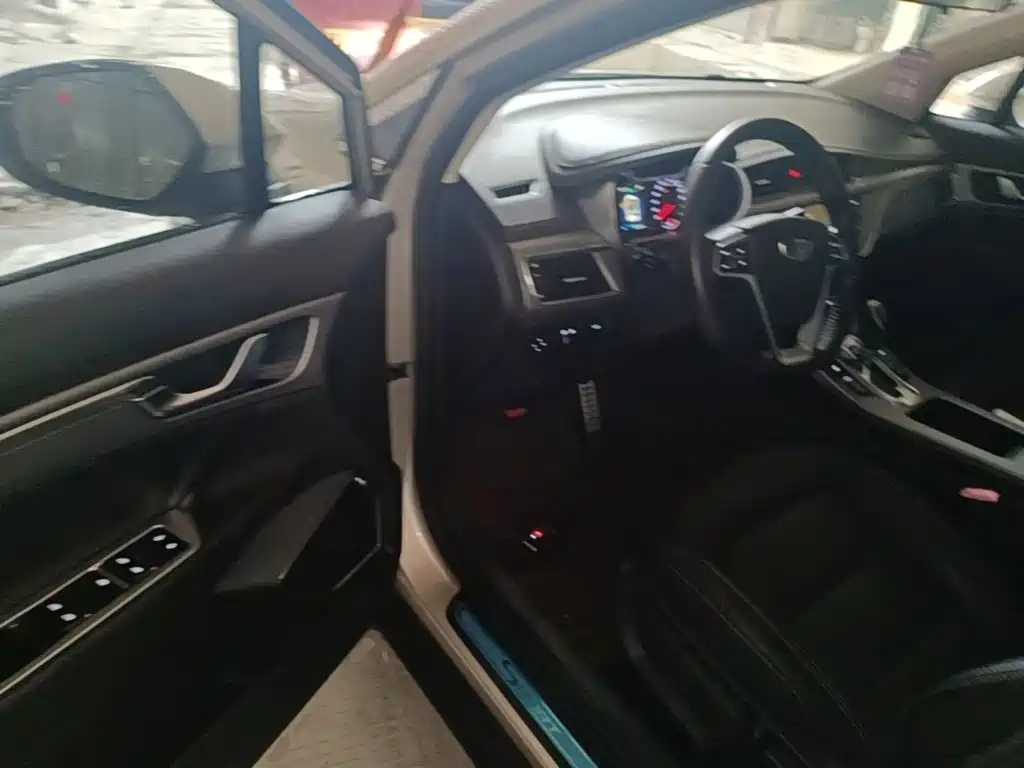 Geely Emgrand GS — миниатюра 16