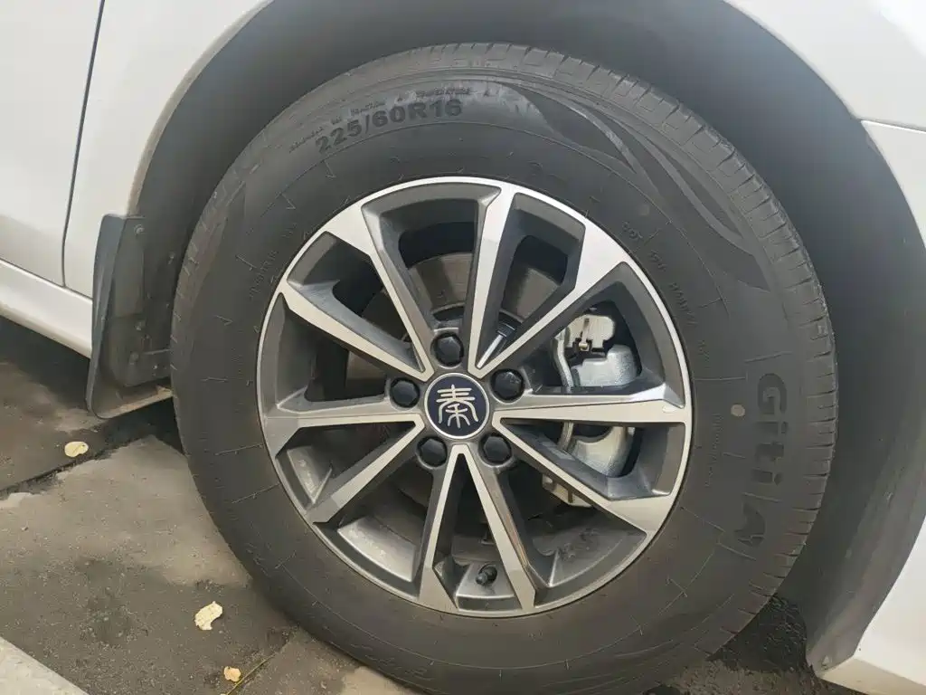 BYD Qin PLUS — миниатюра 8