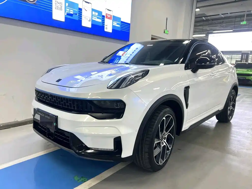 Lynk & Co 05 2022