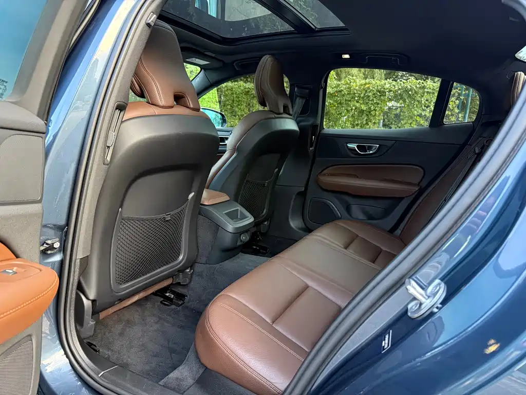 Volvo S60 — миниатюра 15