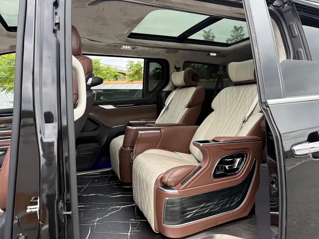 MAXUS G20 — миниатюра 8
