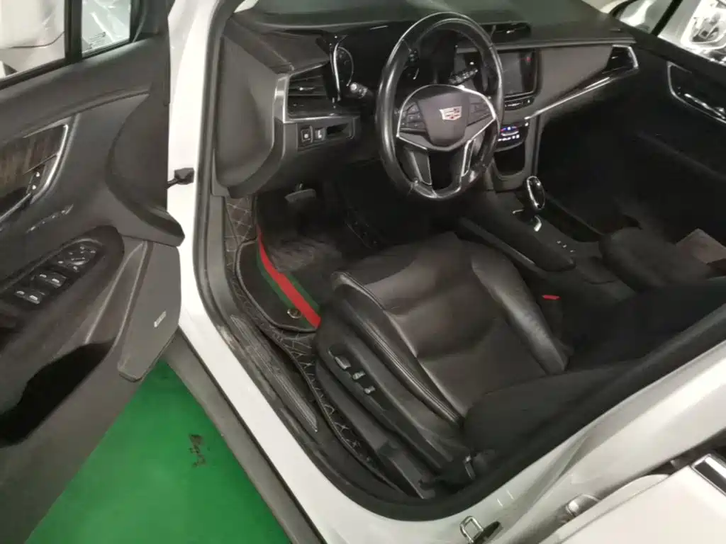 Cadillac XT5 — миниатюра 16