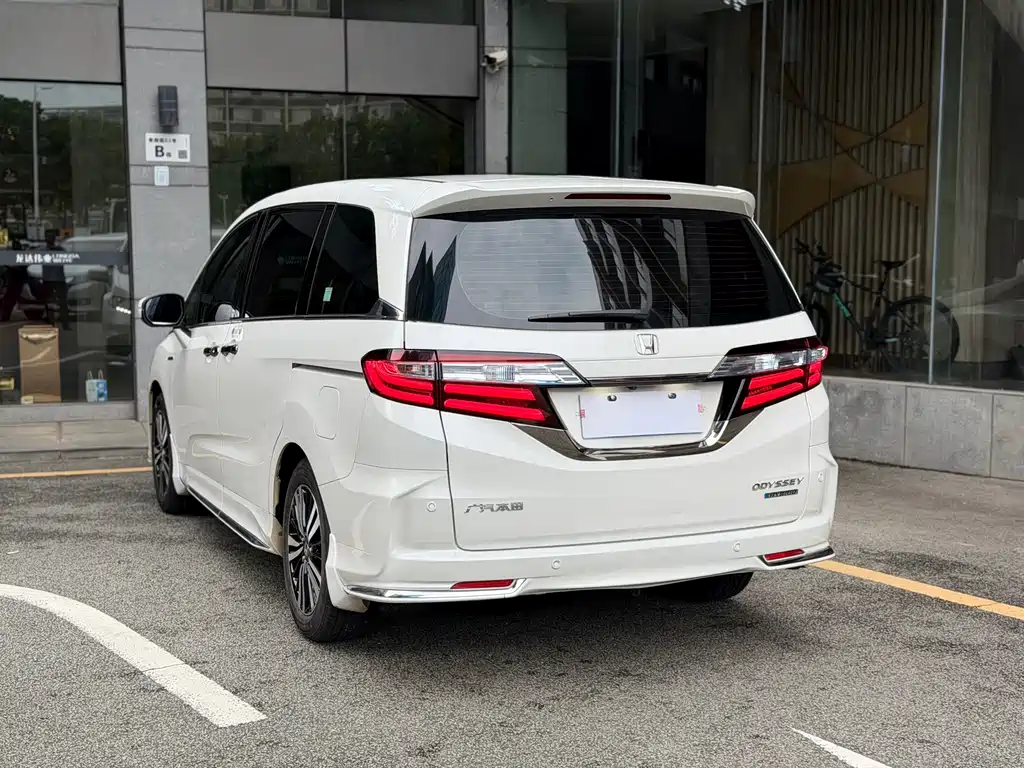 Honda Odyssey — миниатюра 21