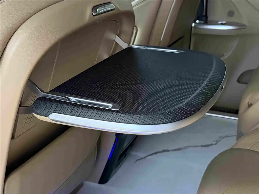 Buick GL8 — миниатюра 17