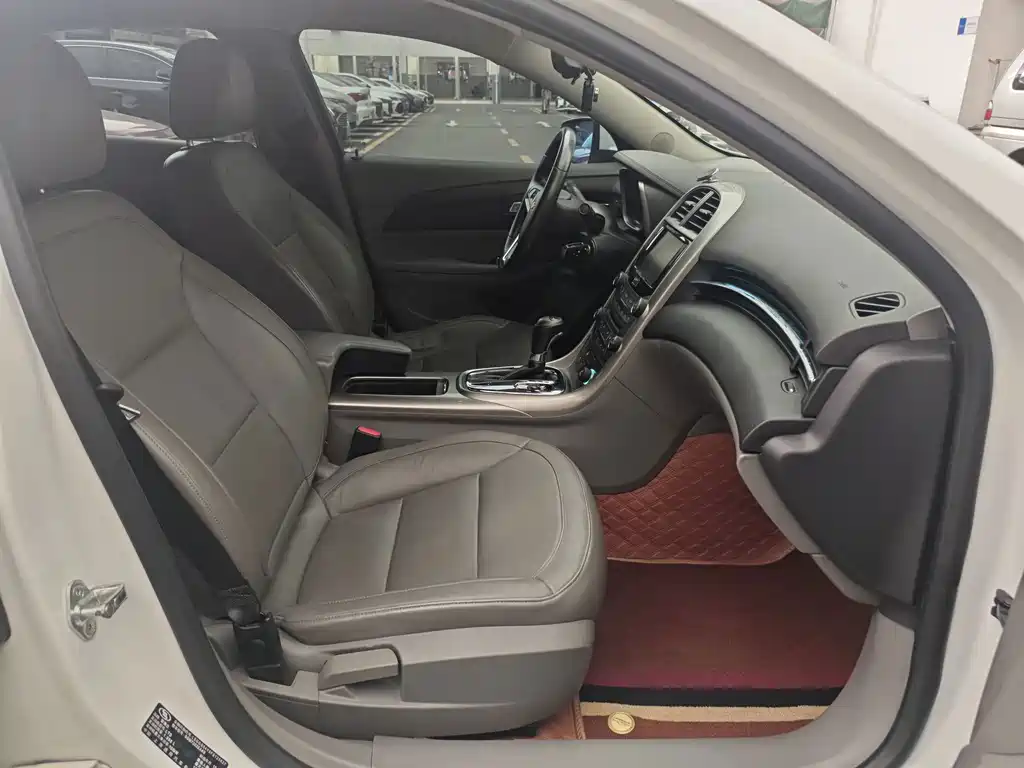 Chevrolet Malibu — миниатюра 13