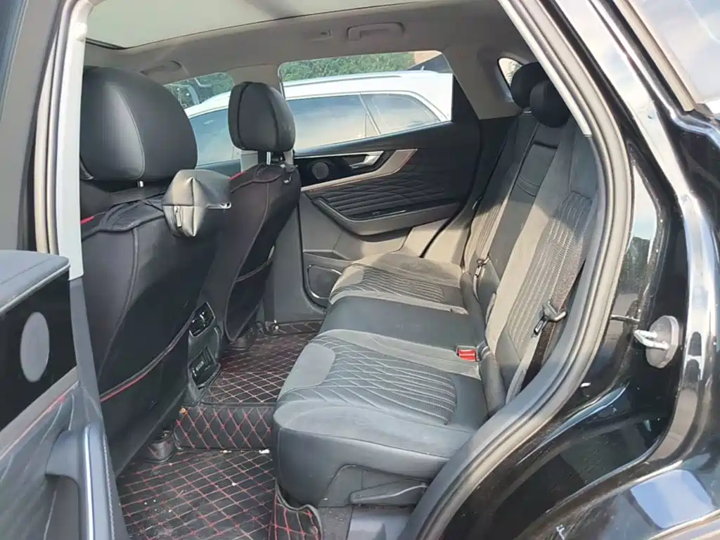 Hongqi Hongqi HS5 — миниатюра 17