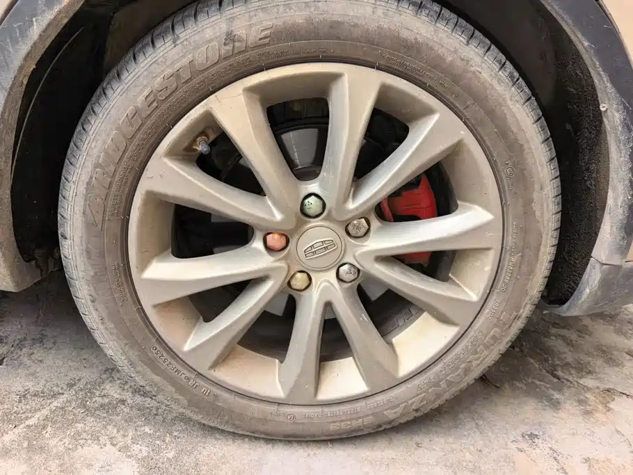 Geely Emgrand GS — миниатюра 6