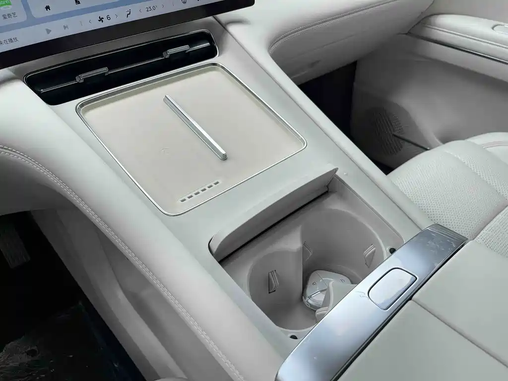 Wuling Xingguang L — миниатюра 14
