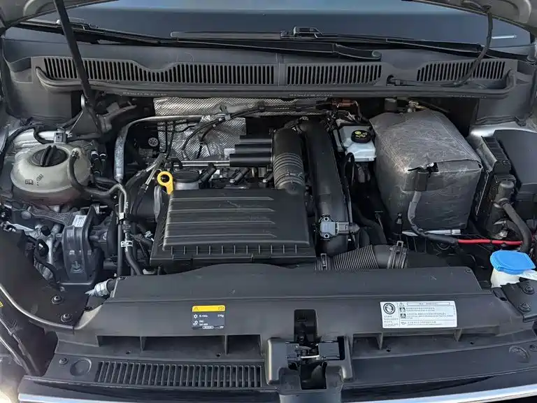 Volkswagen Touran — миниатюра 6