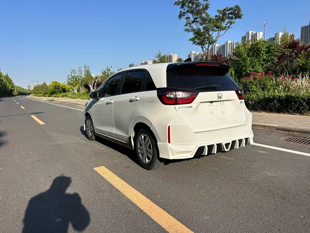 Honda Fit — миниатюра 10