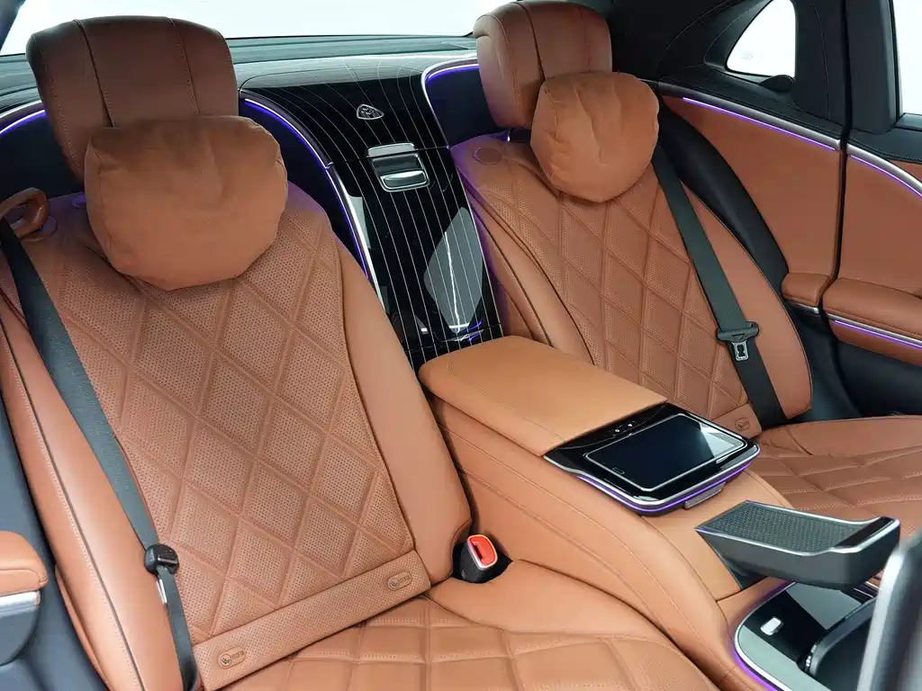 Mercedes-Benz S-Class — миниатюра 24