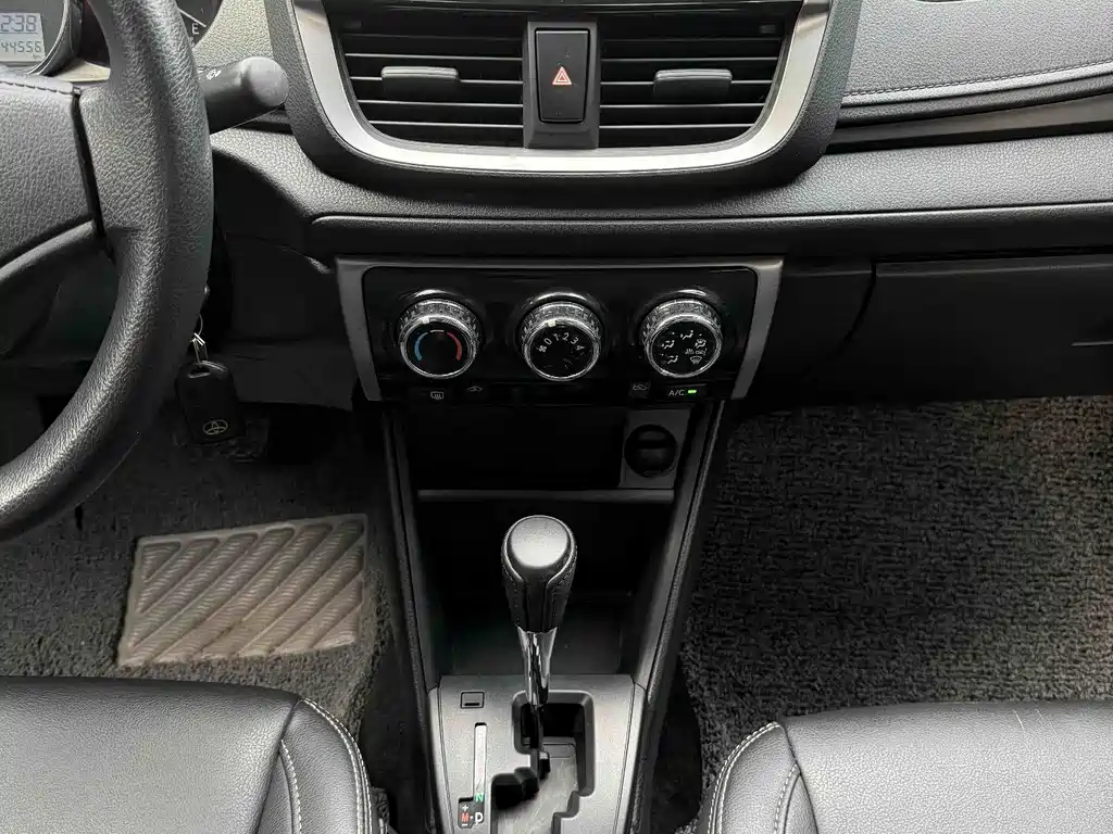 Toyota Vios — миниатюра 10