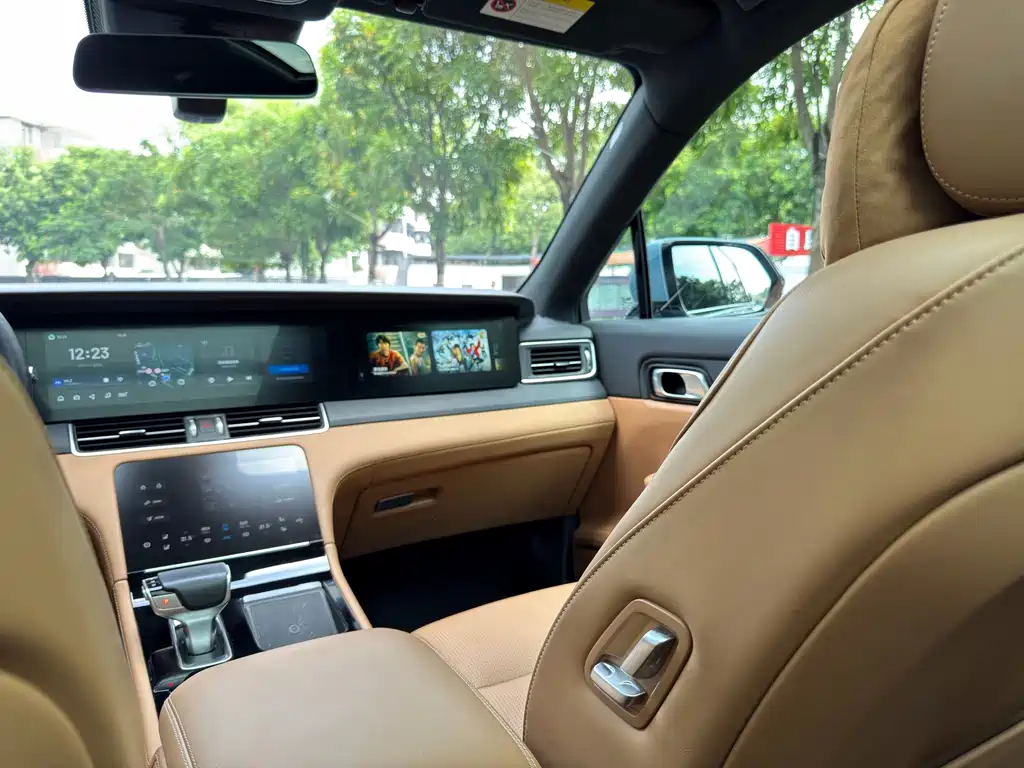 Li Auto Li ONE — миниатюра 23