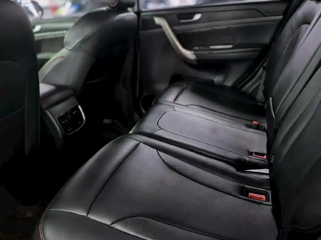Haval M6 — миниатюра 6