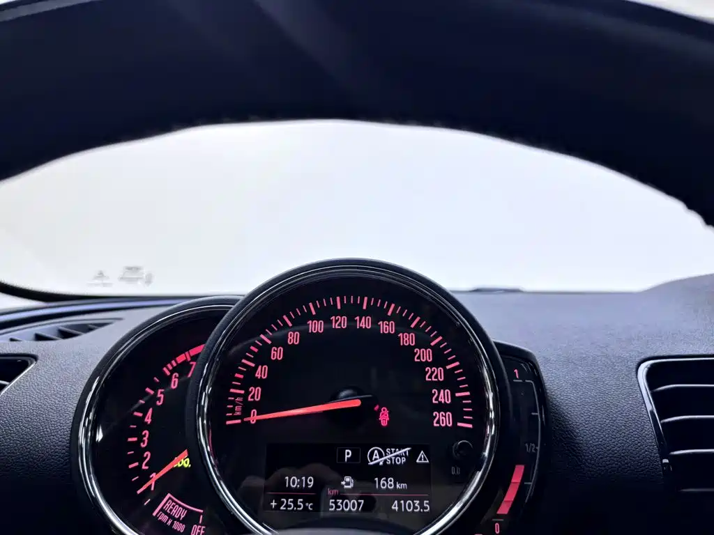 MINI Mini Clubman — миниатюра 21