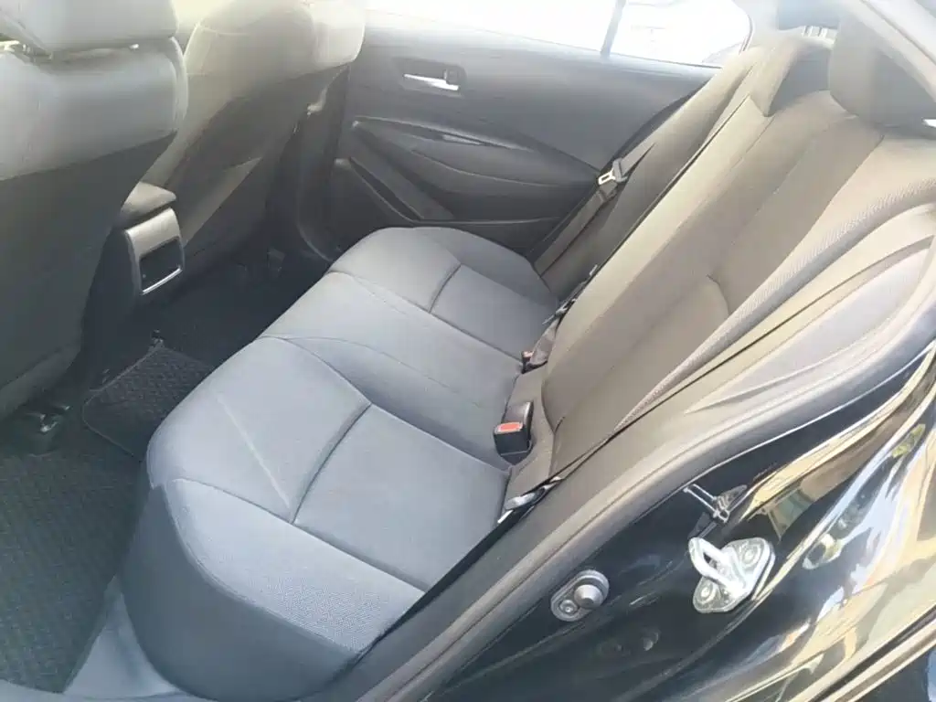 Toyota Corolla — миниатюра 17