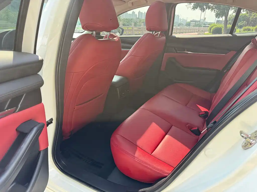 Mazda 3 Axela — миниатюра 6