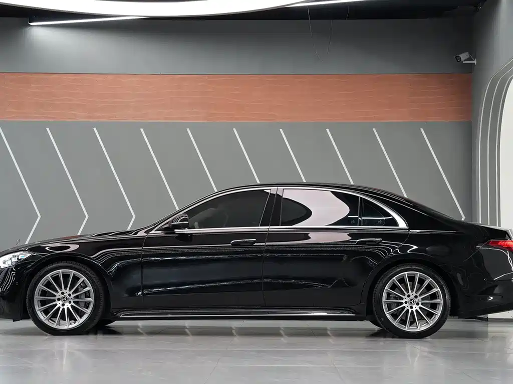 Mercedes-Benz S-Class — миниатюра 5