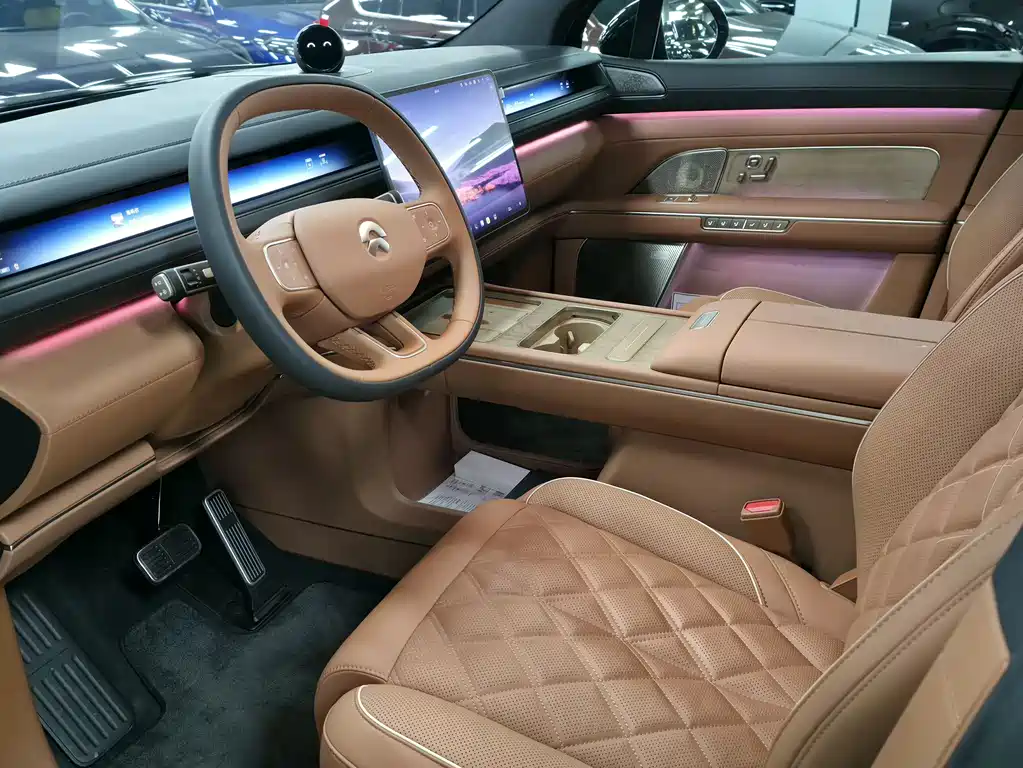 NIO ES8 2026 мест Executive Luxury