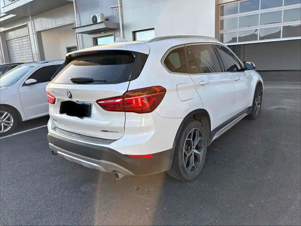 BMW X1 — миниатюра 9