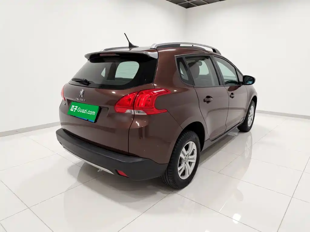 Peugeot 2008 — миниатюра 6