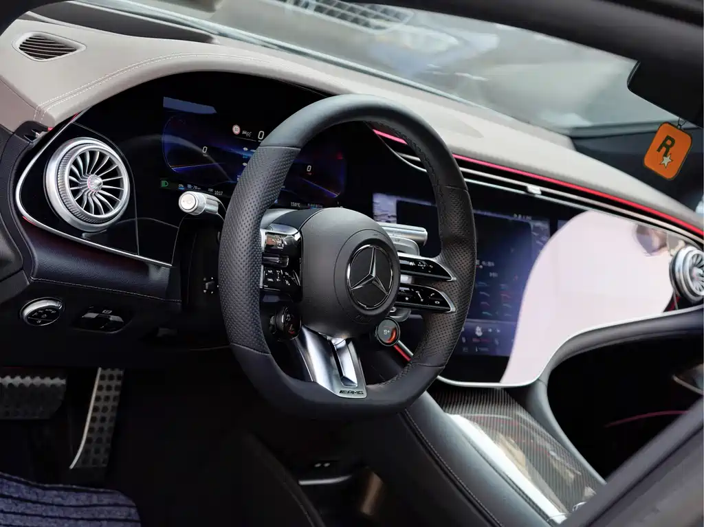 MERCEDES-BENZ EQS AMG