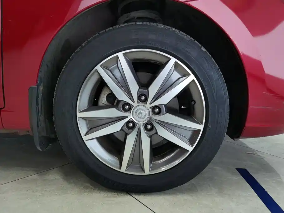 Changan Eado — миниатюра 6