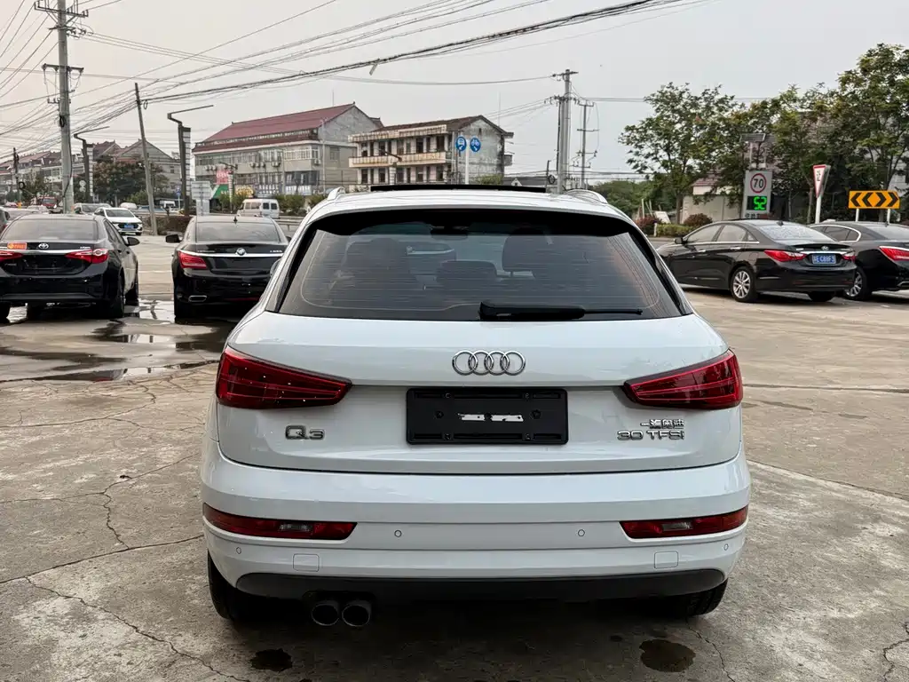 Audi Q3 — миниатюра 10