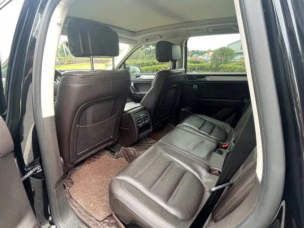 Volkswagen Touareg 2017 3.0TSI R-Line