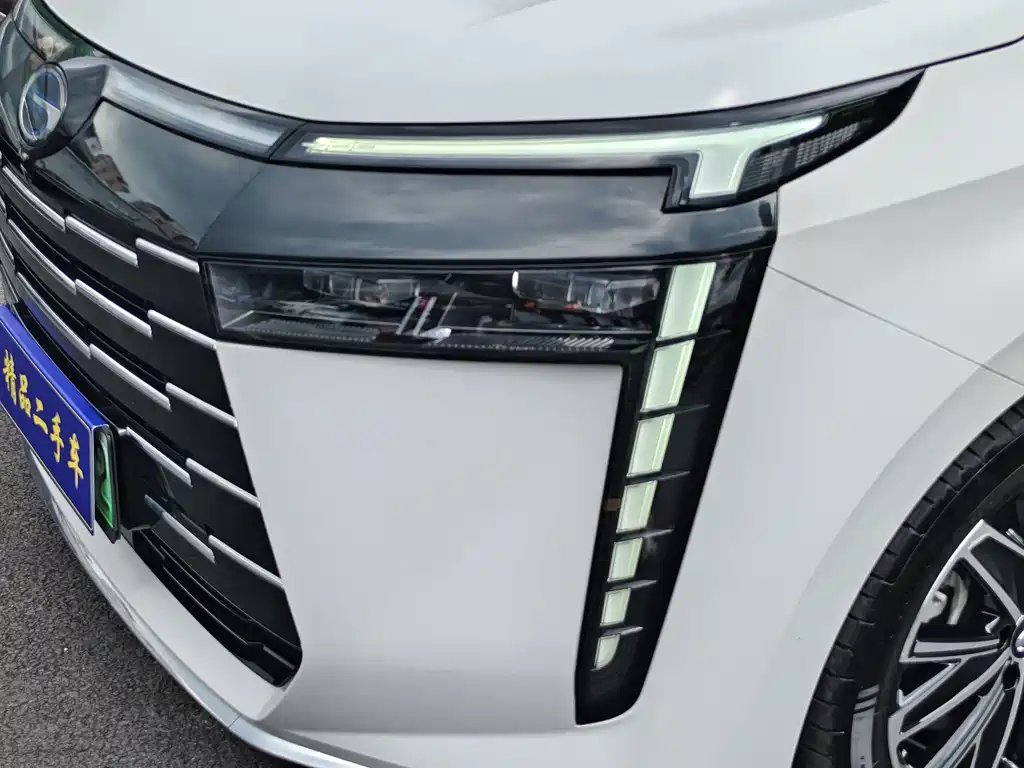 GAC Motor 传祺E8 PHEV — миниатюра 5