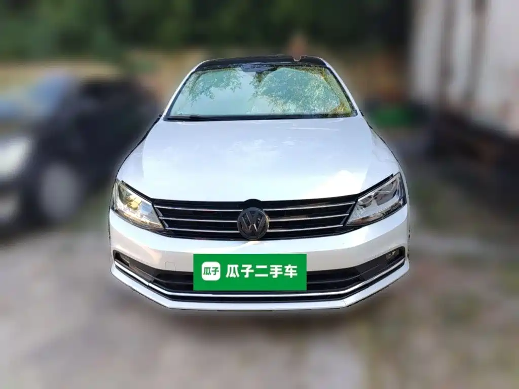 Volkswagen Sagitar — миниатюра 24